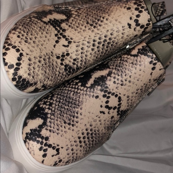 Wedges New with tags - Picture 4 of 15